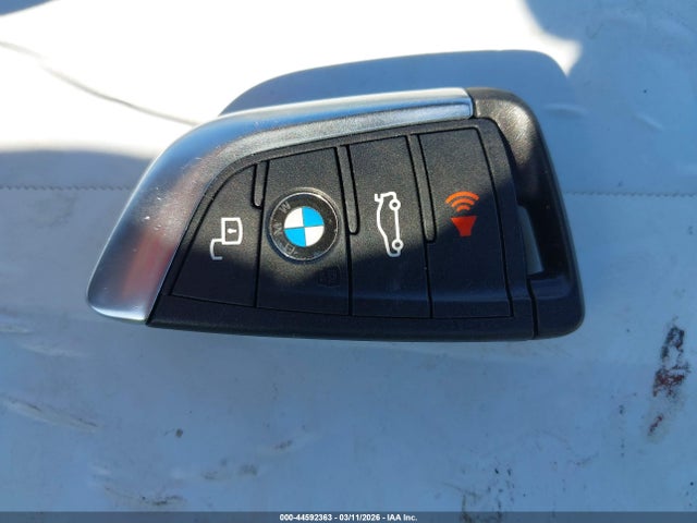 3MW5U7J0XM8C14505 BMW M340I