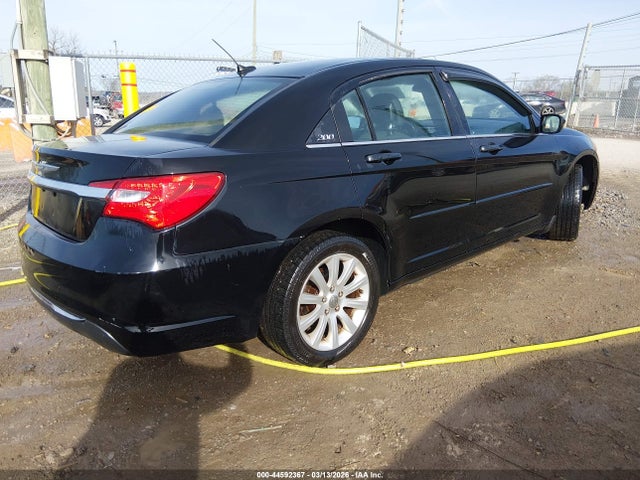 2011 CHRYSLER 200 1C3BC1FG8BN552818 Photo 3