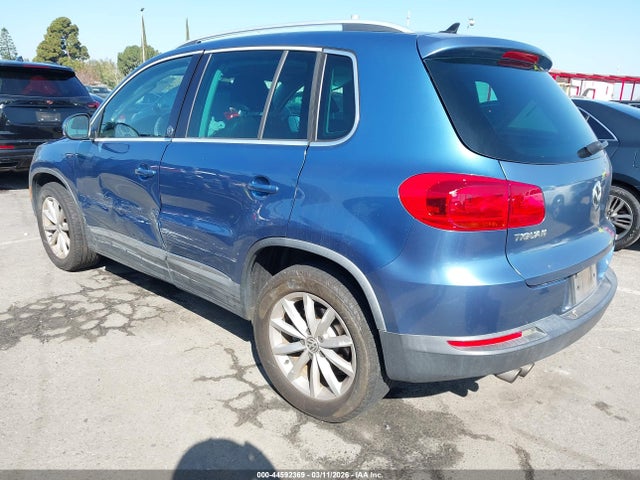 WVGRV7AX0HK019060 Volkswagen Tiguan 2.0t Wolfsburg Edition