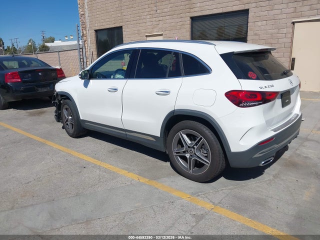 W1N4N4HB9PJ480763 Mercedes-Benz Gla 250 4matic