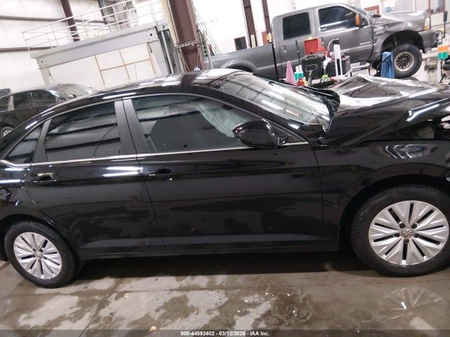 3VWC57BU1KM031147 Volkswagen Jetta 1.4t R-line/1.4t S/1.4t Se
