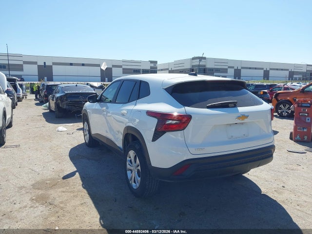 2025 CHEVROLET TRAX KL77LFEP6SC159490 Photo 2