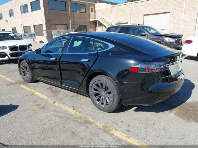 5YJSA1E11HF233864 Tesla Model S 60/75