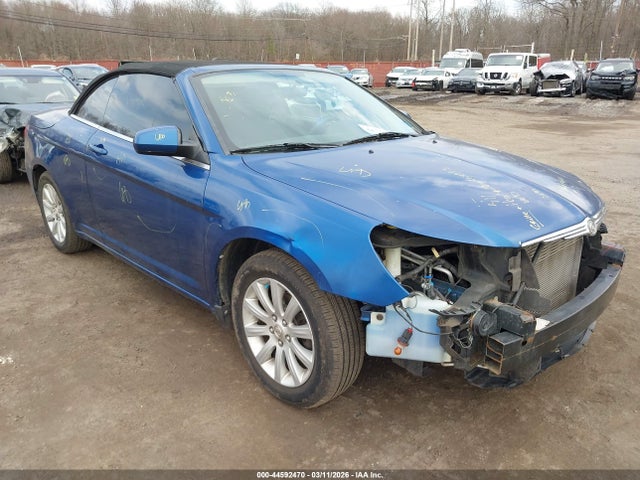 44592470 :رقم المزاد ، 1C3BC5ED1AN148143 vin ، 2010 Chrysler Sebring Touring مزاد بيع