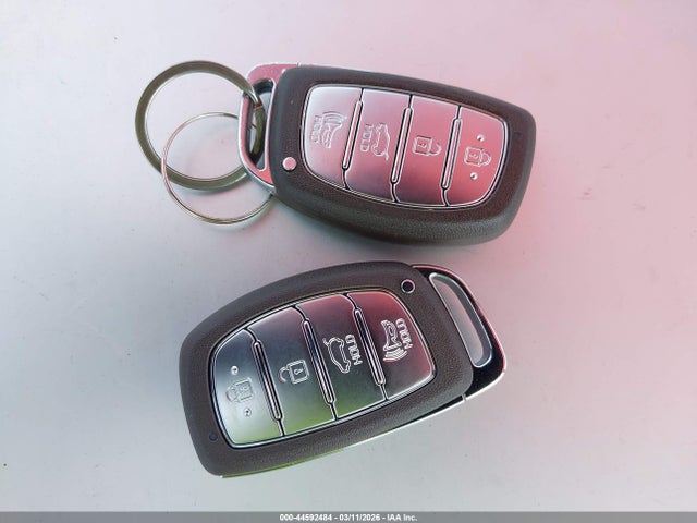 KM8J33AL1LU116371 Hyundai TUCSON SEL