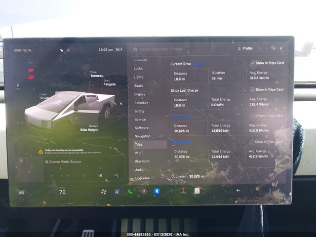 44592493 :رقم المزاد ، 7G2CEHED5RA002165 vin ، 2024 Tesla Cybertruck All-wheel Drive مزاد بيع