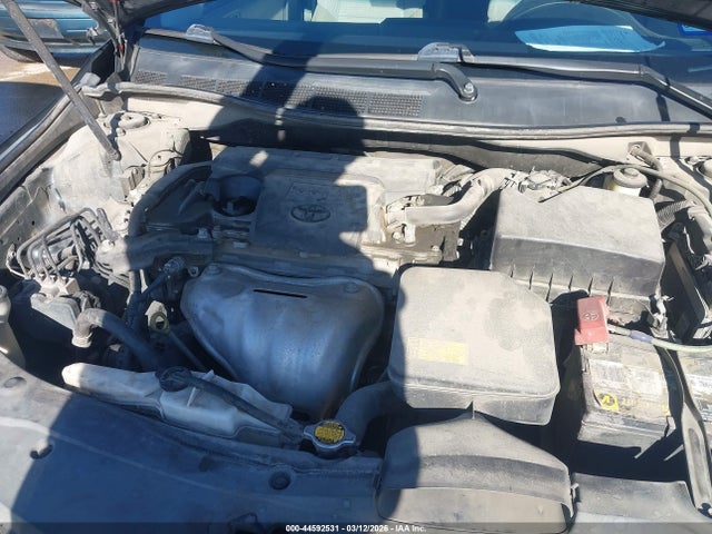 4T1BF1FK0FU947705 Toyota CAMRY SE