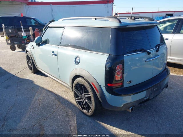 2012 MINI COOPER S CLUBMAN WMWZG3C54CTY38270 Photo 2