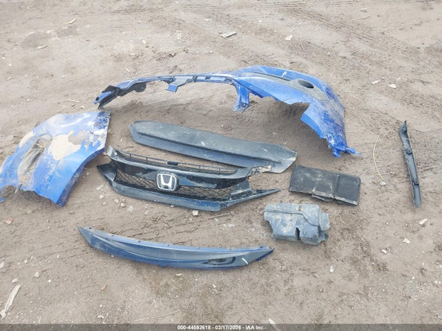 Продаж на аукціоні авто 2017 Honda Civic Lx, vin: 19XFC2F52HE026876, номер лоту: 44592618