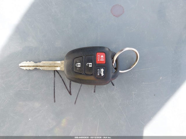 44592630 :رقم المزاد ، 2T1BURHE2EC206841 vin ، 2014 Toyota Corolla Le مزاد بيع