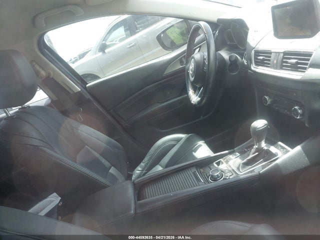 2017 Mazda Mazda3 Touring მანქანა იყიდება აუქციონზე, vin: 3MZBN1V79HM117118, აუქციონის ნომერი: 44592635