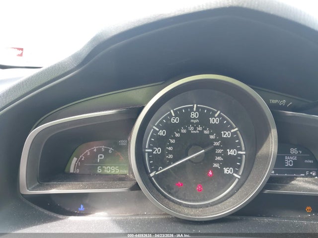 2017 Mazda Mazda3 Touring მანქანა იყიდება აუქციონზე, vin: 3MZBN1V79HM117118, აუქციონის ნომერი: 44592635
