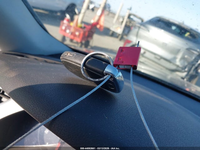 2010 AUDI A4 WAUAFAFL6AN019972 Photo 10