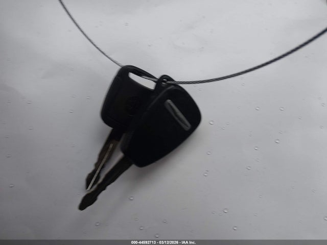 44592713 :رقم المزاد ، 1C3CCBCG6CN217847 vin ، 2012 Chrysler 200 Limited مزاد بيع