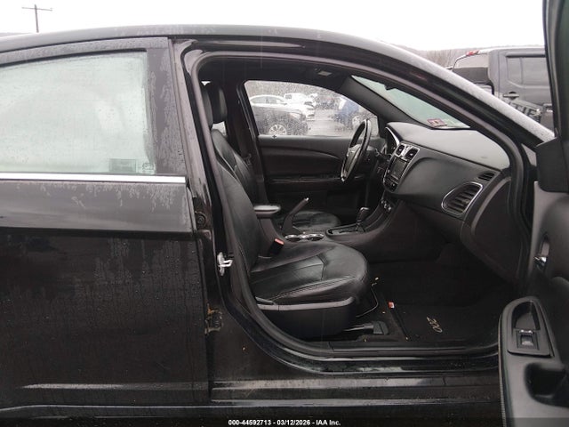 44592713 :رقم المزاد ، 1C3CCBCG6CN217847 vin ، 2012 Chrysler 200 Limited مزاد بيع