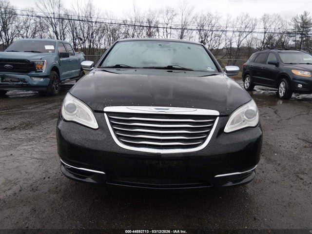 44592713 :رقم المزاد ، 1C3CCBCG6CN217847 vin ، 2012 Chrysler 200 Limited مزاد بيع