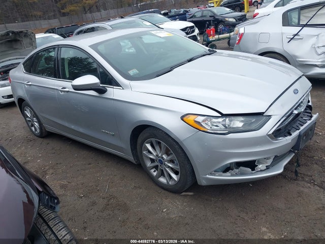 2017 FORD FUSION HYBRID 3FA6P0LU2HR384739