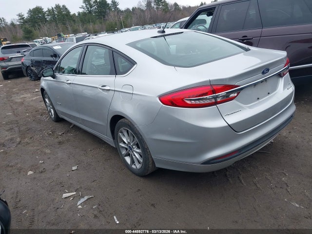2017 FORD FUSION HYBRID 3FA6P0LU2HR384739 Photo 2