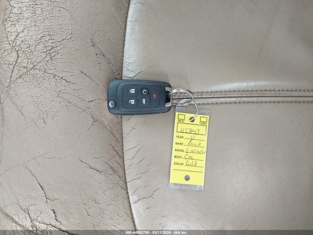 44592795 :رقم المزاد ، 1G4GD5EDXBF115843 vin ، 2011 Buick Lacrosse Cxl مزاد بيع