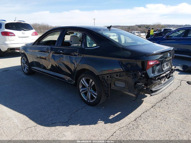 2022 Volkswagen Jetta 1.5t Se მანქანა იყიდება აუქციონზე, vin: 3VW7M7BU9NM003623, აუქციონის ნომერი: 44592818