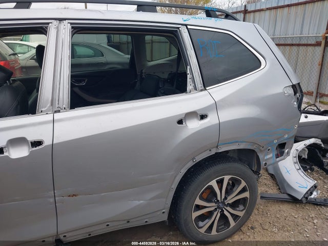 44592828 :رقم المزاد ، JF2SKAPC6PH464576 vin ، 2023 Subaru Forester Limited مزاد بيع