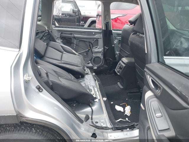 44592828 :رقم المزاد ، JF2SKAPC6PH464576 vin ، 2023 Subaru Forester Limited مزاد بيع