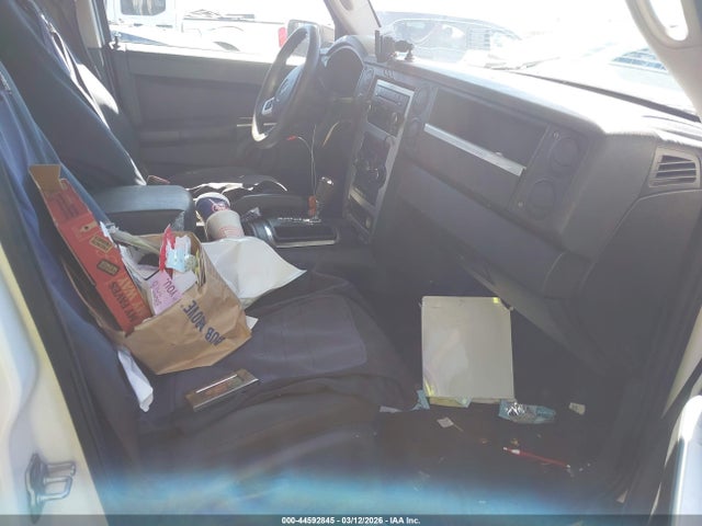 2008 JEEP COMMANDER 1J8HH48K68C203003 Photo 4