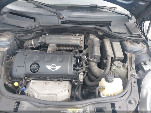 2011 MINI COOPER WMWSU3C52BT251946 Photo 9