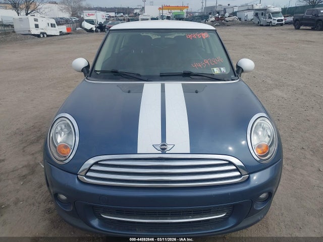 2011 MINI COOPER WMWSU3C52BT251946 Photo 5