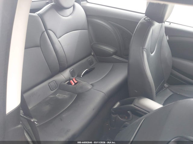 2011 MINI COOPER WMWSU3C52BT251946 Photo 7