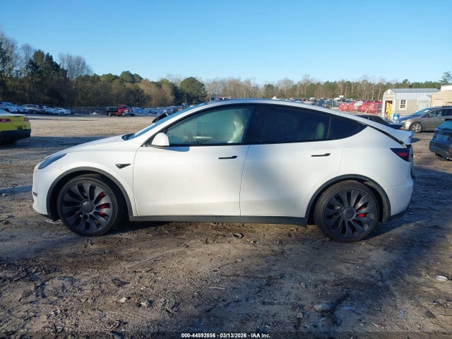 Продаж на аукціоні авто 2023 Tesla Model Y Performance Dual Motor All-wheel Drive, vin: 7SAYGDEF4PF701674, номер лоту: 44592856