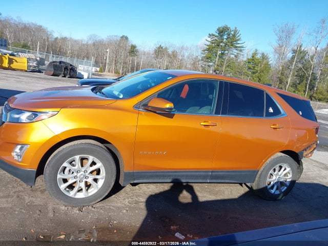 Chevrolet EQUINOX LT 2018 2GNAXSEV0J6175378 Image 15