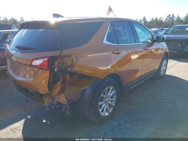 Chevrolet EQUINOX LT 2018 2GNAXSEV0J6175378 Image 4