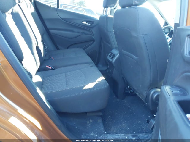 Chevrolet EQUINOX LT 2018 2GNAXSEV0J6175378 Image 8