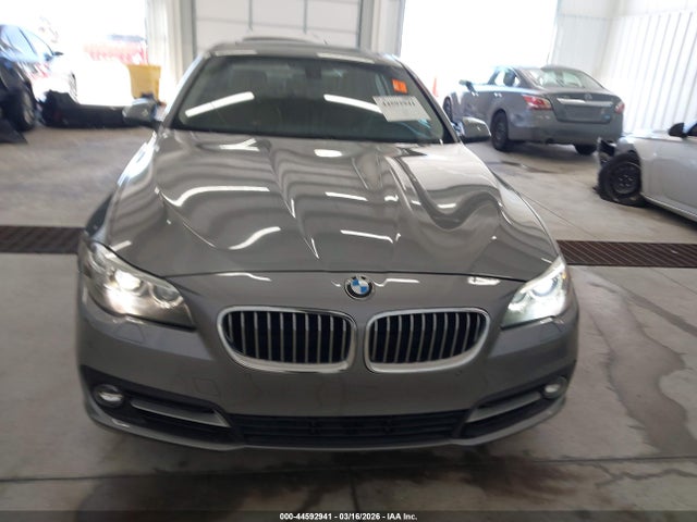 44592941 :رقم المزاد ، WBA5A5C5XGG351584 vin ، 2016 Bmw 528i مزاد بيع