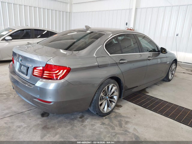 44592941 :رقم المزاد ، WBA5A5C5XGG351584 vin ، 2016 Bmw 528i مزاد بيع