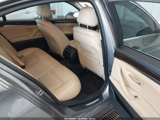 44592941 :رقم المزاد ، WBA5A5C5XGG351584 vin ، 2016 Bmw 528i مزاد بيع