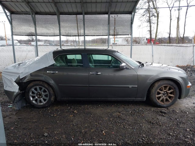 Продажа на аукционе авто 2009 Chrysler 300c Hemi, vin: 2C3LA63T09H564649, номер лота: 44592942