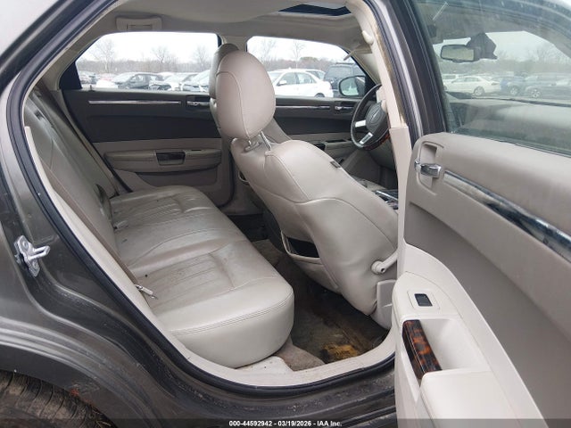 Продажа на аукционе авто 2009 Chrysler 300c Hemi, vin: 2C3LA63T09H564649, номер лота: 44592942