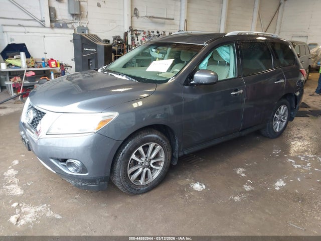 44592944 :رقم المزاد ، 5N1AR2MM2DC672497 vin ، 2013 Nissan Pathfinder Sv مزاد بيع