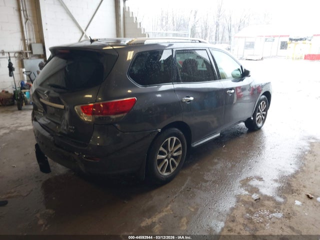 44592944 :رقم المزاد ، 5N1AR2MM2DC672497 vin ، 2013 Nissan Pathfinder Sv مزاد بيع