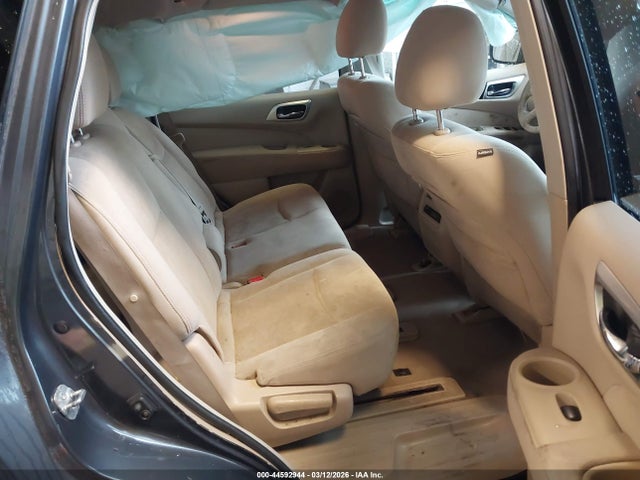 44592944 :رقم المزاد ، 5N1AR2MM2DC672497 vin ، 2013 Nissan Pathfinder Sv مزاد بيع