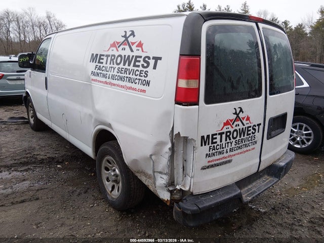 2012 CHEVROLET EXPRESS 1500 1GCSGAFX5C1102181 Photo 2