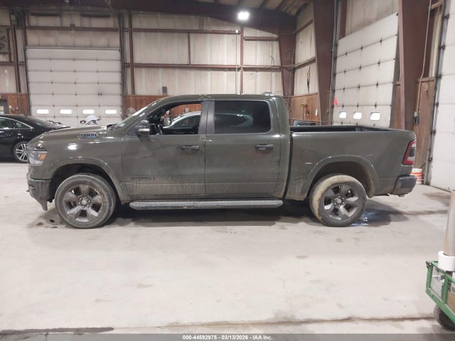 44592975 :رقم المزاد ، 1C6SRFFT3MN698011 vin ، 2021 Ram 1500 Big Horn  4x4 5'7 Box مزاد بيع
