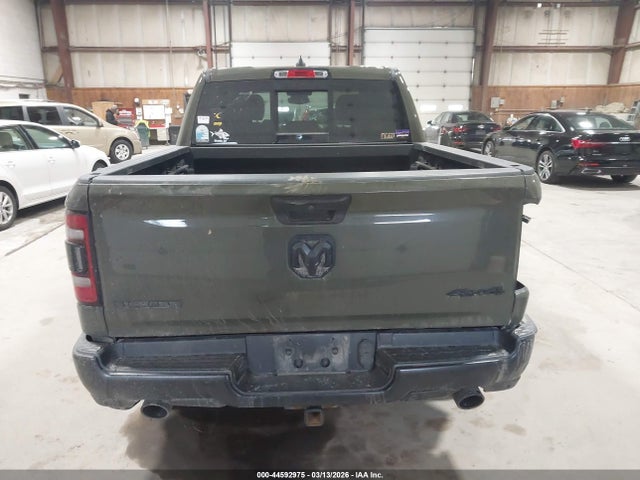 44592975 :رقم المزاد ، 1C6SRFFT3MN698011 vin ، 2021 Ram 1500 Big Horn  4x4 5'7 Box مزاد بيع