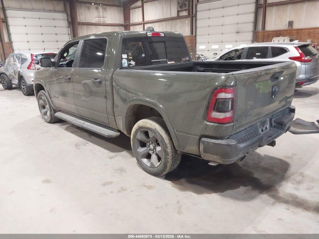 44592975 :رقم المزاد ، 1C6SRFFT3MN698011 vin ، 2021 Ram 1500 Big Horn  4x4 5'7 Box مزاد بيع