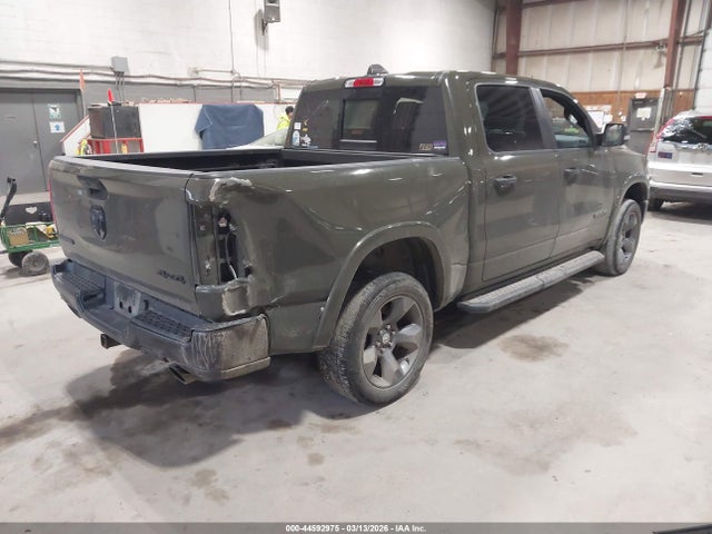 44592975 :رقم المزاد ، 1C6SRFFT3MN698011 vin ، 2021 Ram 1500 Big Horn  4x4 5'7 Box مزاد بيع