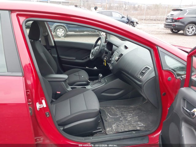 2016 KIA FORTE KNAFX4A67G5601741 Photo 4