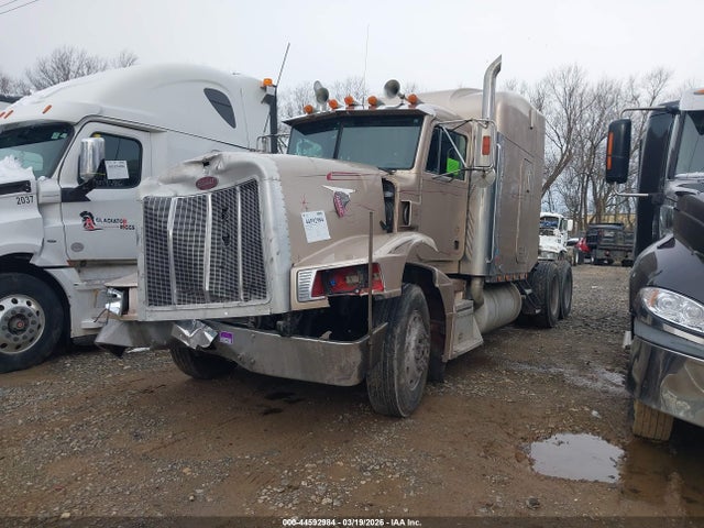 44592984 :رقم المزاد ، 1XPCDB8X0RN352203 vin ، 1994 Peterbilt 377 مزاد بيع