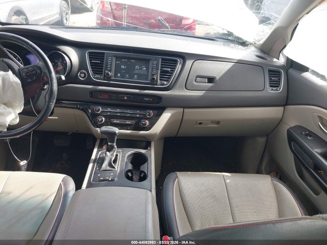 44592993 :رقم المزاد ، KNDMB5C13J6397098 vin ، 2018 Kia Sedona Lx مزاد بيع